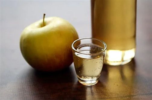 Little Homesteaders: Fizzy Apple Soda (Kid-Friendly Social)