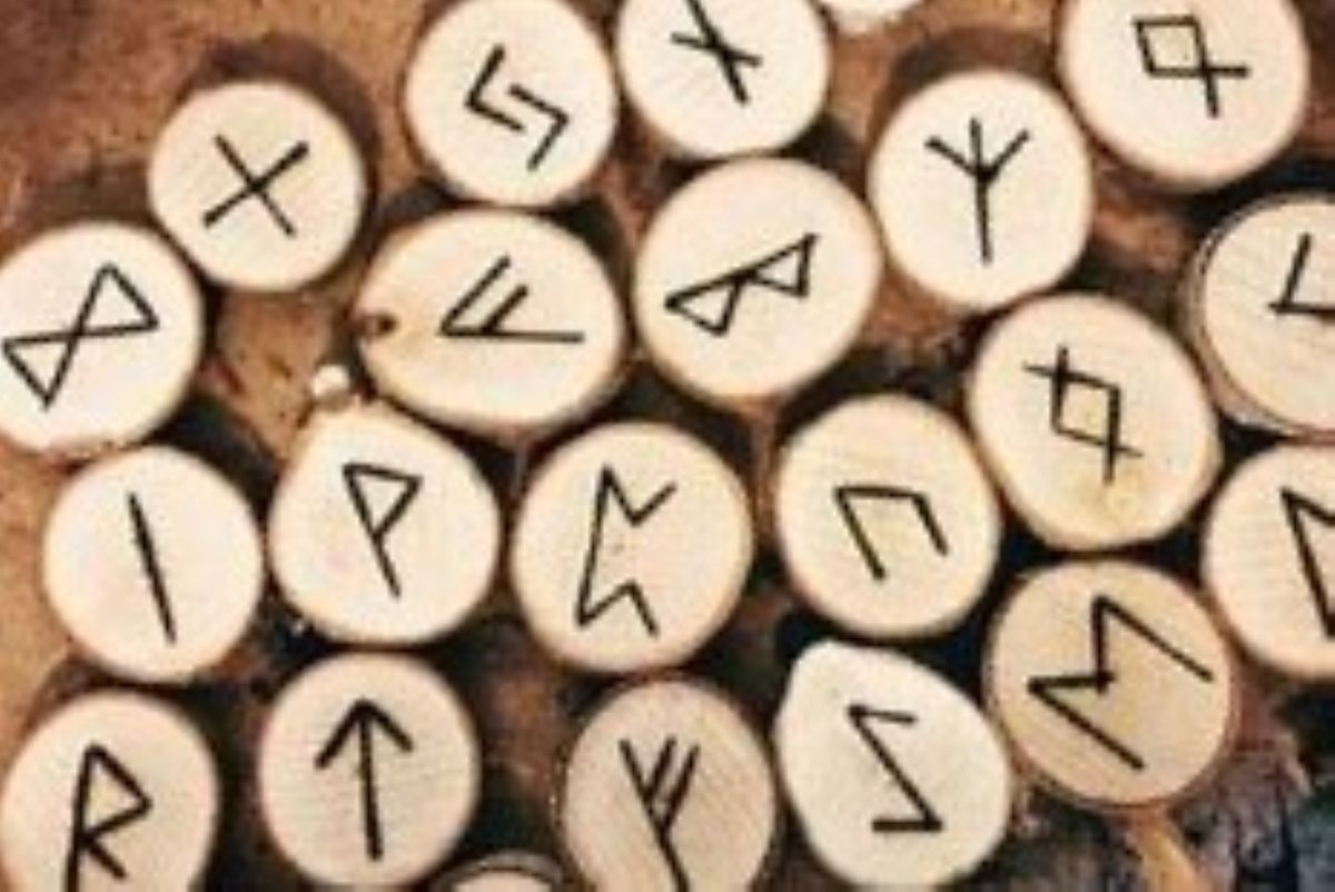  Introduction to the Runes of the Elder Futhark