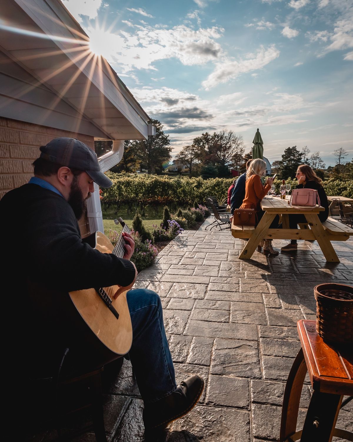 Mike Fekete - Live Acoustic Guitar