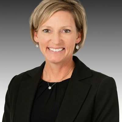 Julee Herberth, Real Estate Agent