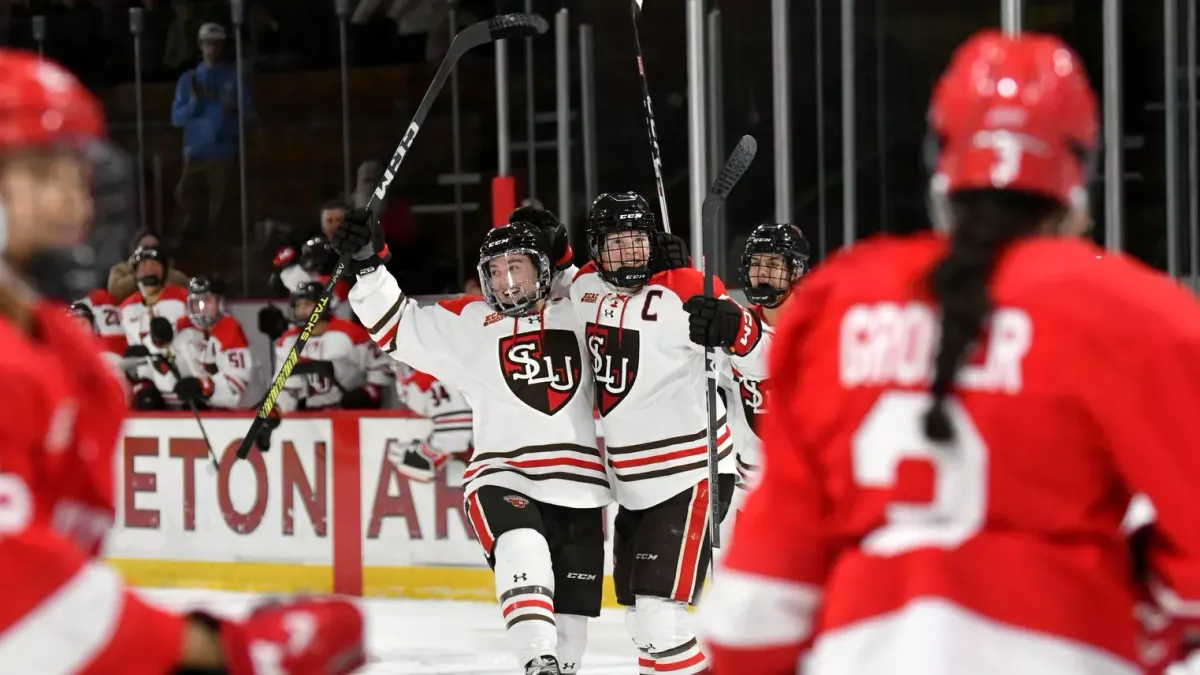 St. Lawrence Saints at Cornell Big Red Womens Hockey