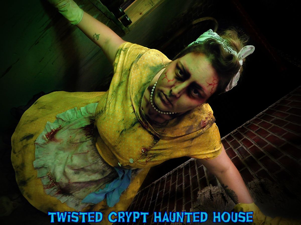 Twisted Crypt Haunted House