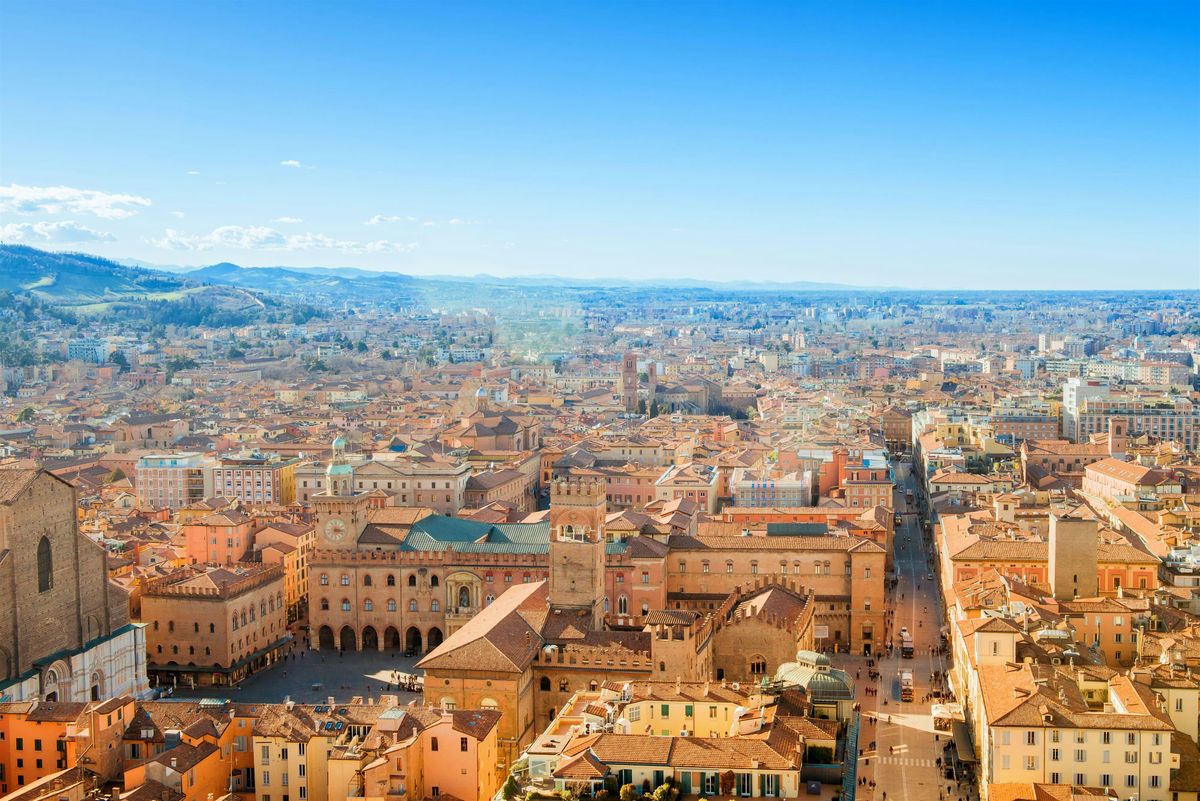 Adventurous Scavenger Hunt - Bologna\u2018s Bellissimo Bounty Hunt