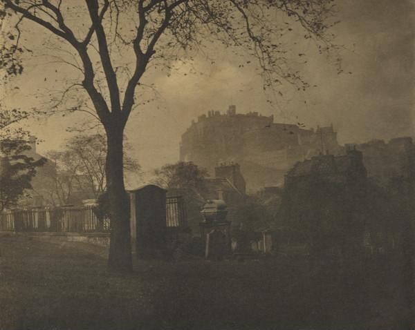 Smartphone Photography Class - Spooky Edinburgh Edition \ud83d\udc7b