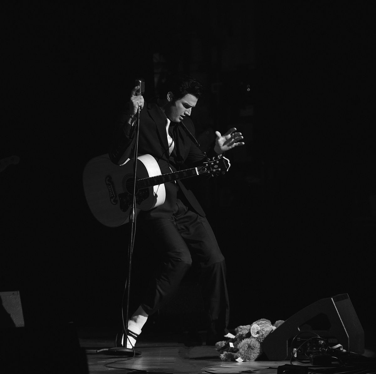 The Return Of The King: An unrivaled tribute to Elvis