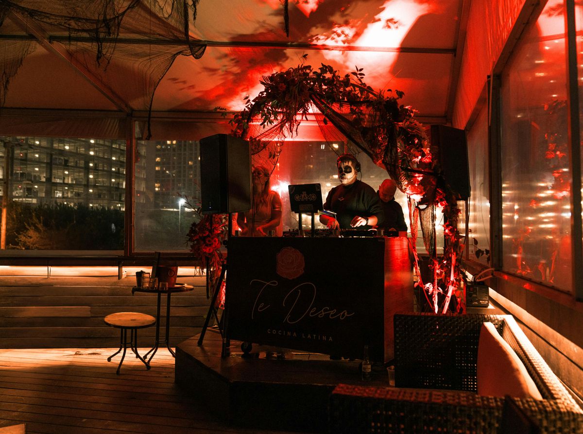 D\u00eda de los Muertos at Te Deseo