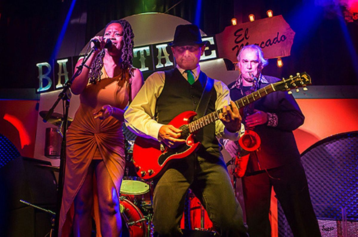 Rochelle and the Sidewinders | Cavalry & Canteen | Century Court , TX
