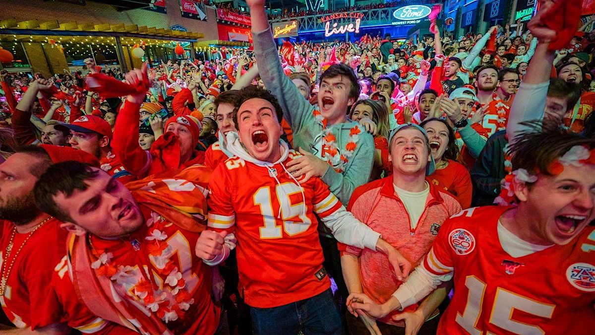 Dinner with Strangers: Chiefs Edition