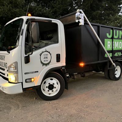 Castaway Junk Hauling