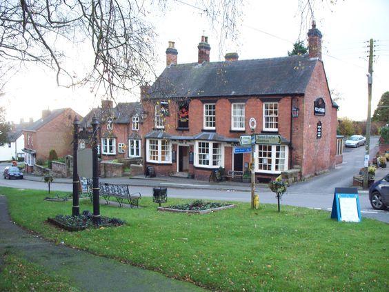 The Fox & Hounds Cheswardine Christmas fair 2024