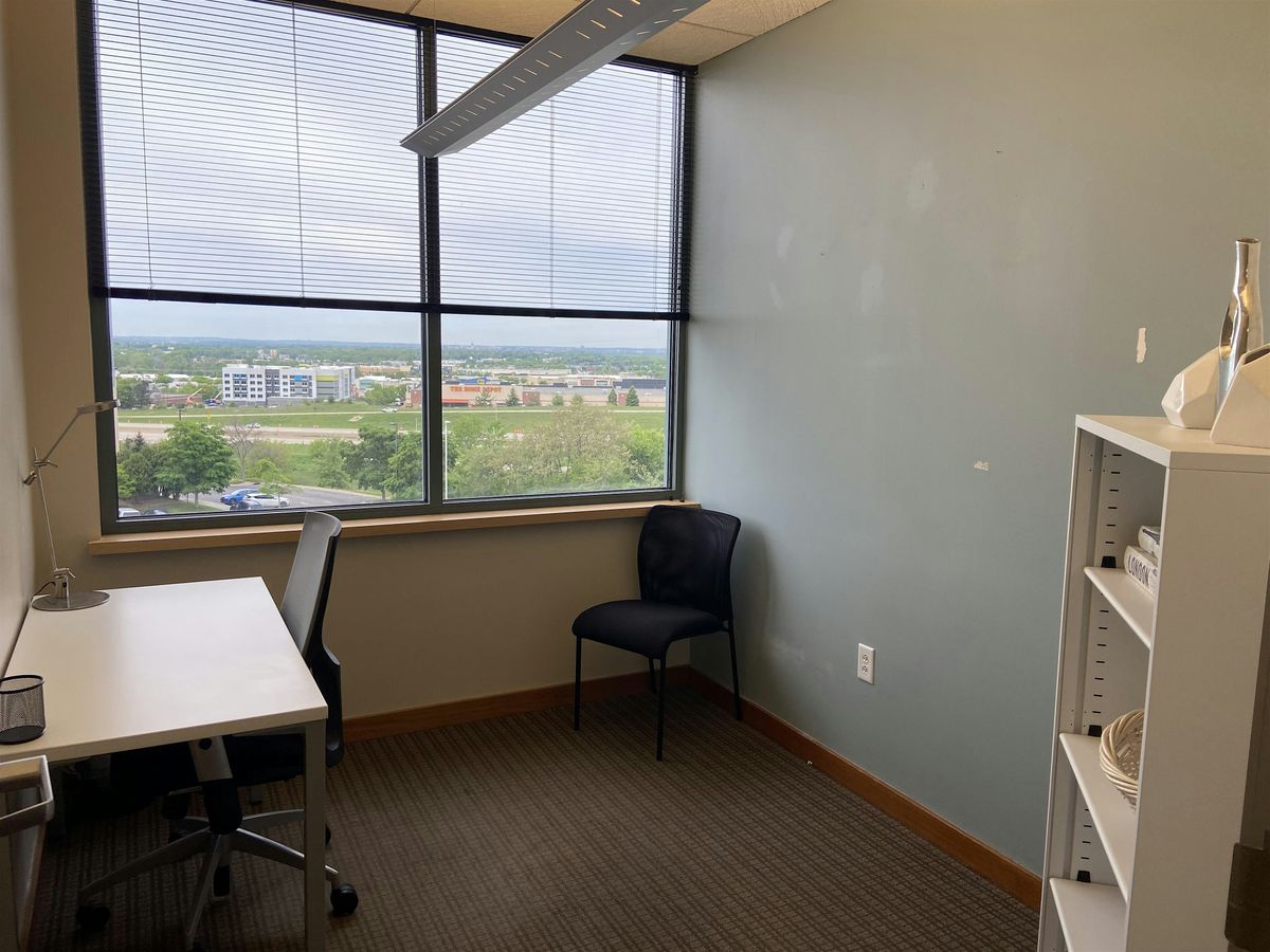 OPEN HOUSE! Free Lounge Pass, Free WIFI, Free Coffee