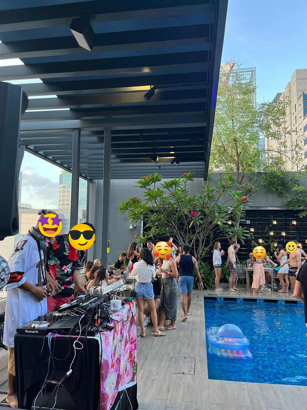 Sundown Pool Vibes|  Live DJ Beats | Ladies Aged 25 - 40 Free Entry