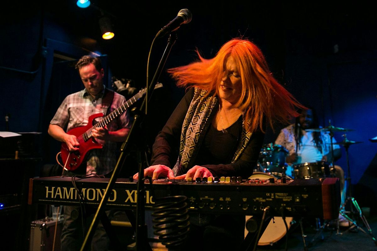 Denise La Grassa Band at Evanston's Concerts on the Ridge