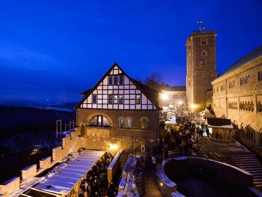 Historischer Weihnachtsmarkt auf der Wartburg