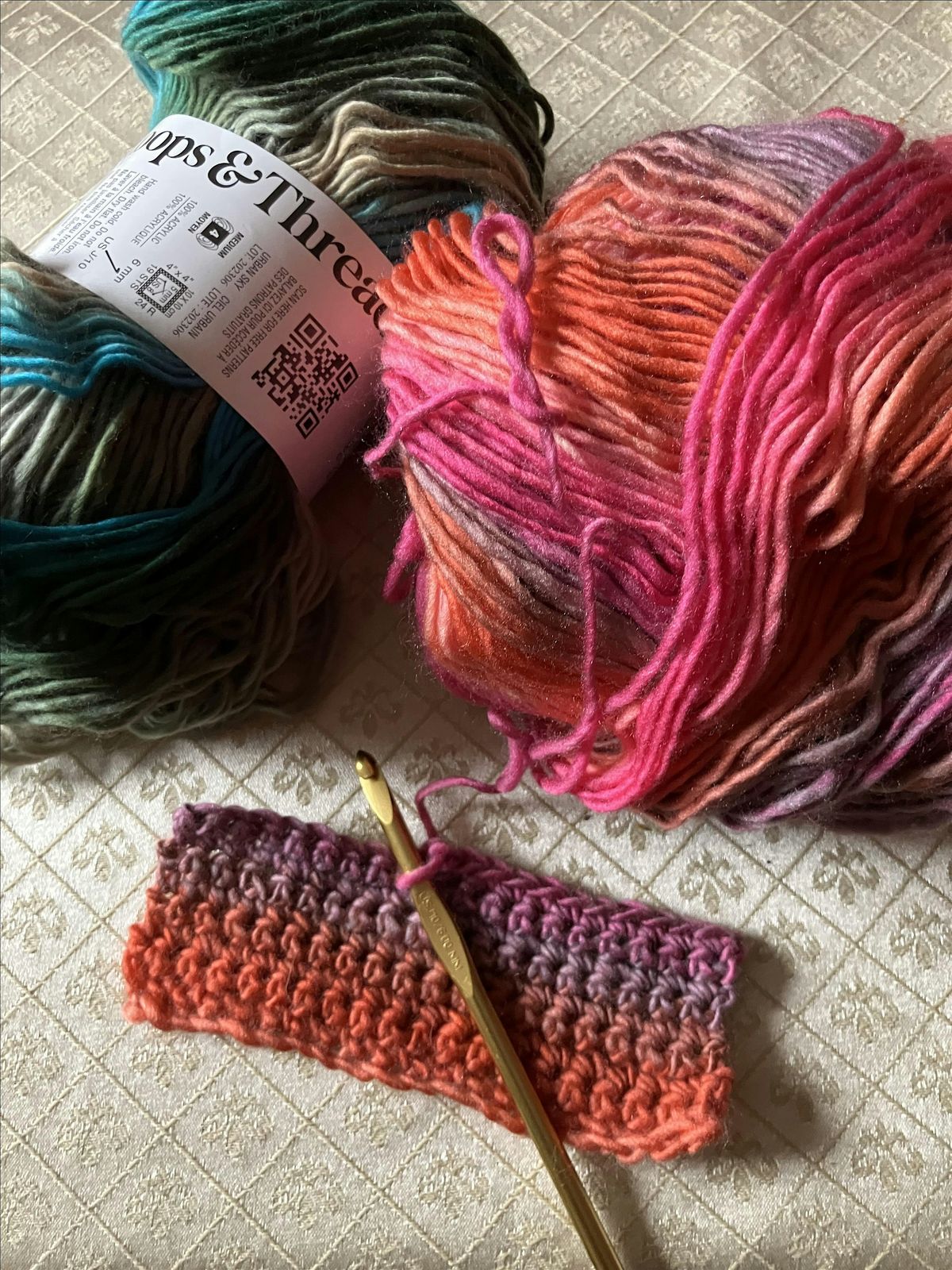 Copy of Crochet 101 - #2- Make a Scarf