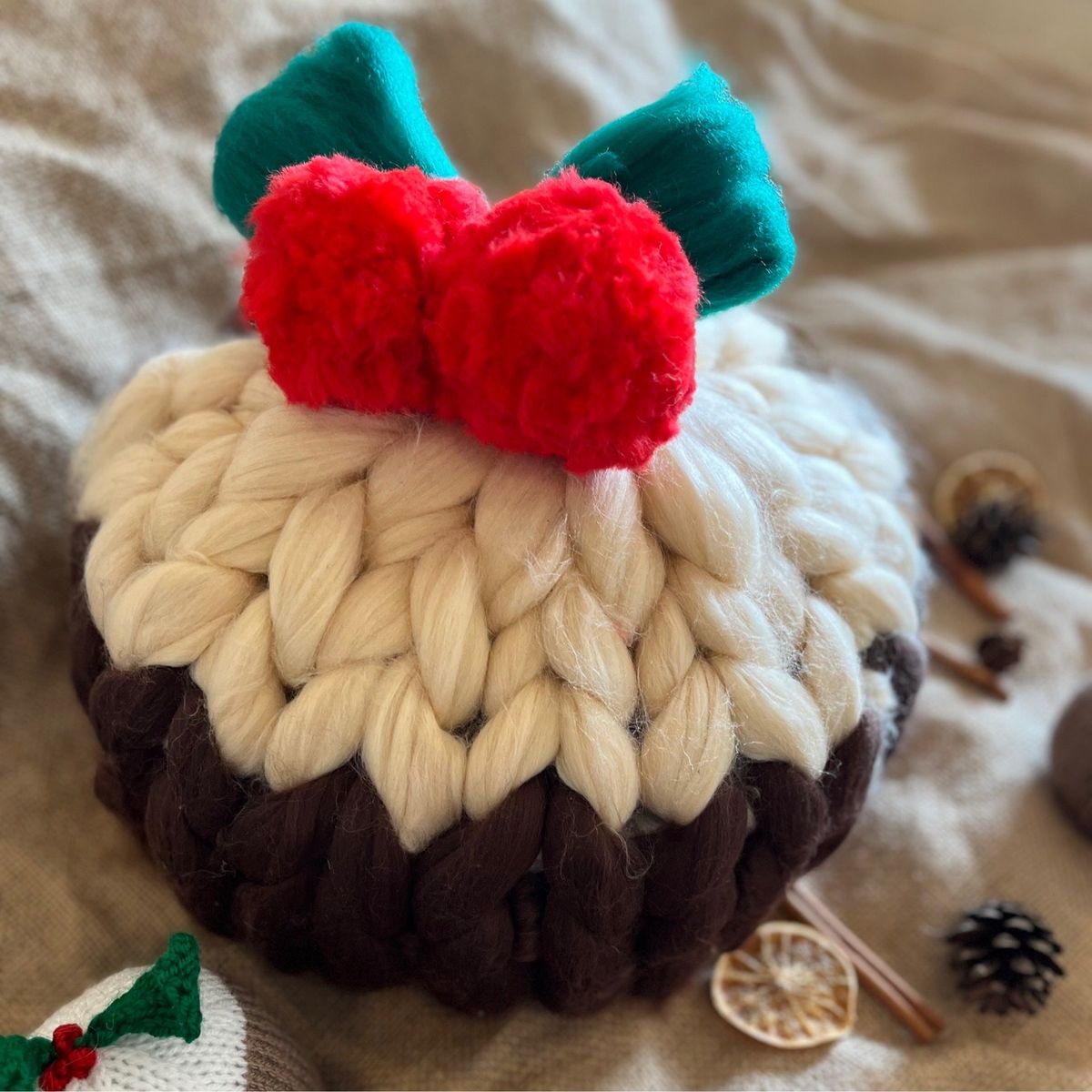 Super Chunky Knitted Christmas Pudding Workshop 