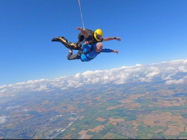 Skydive for Willen Hospice