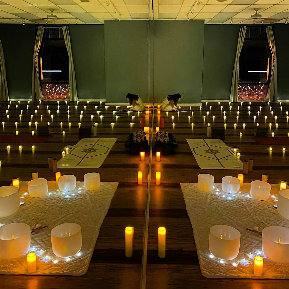 CHRISTMAS CANDLELIGHT GENTLE YOGA & SOUND BATH