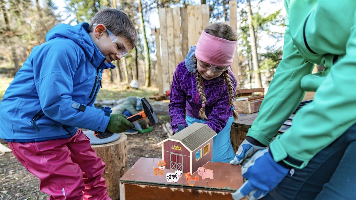 Hey kids! Let's build on the farm!