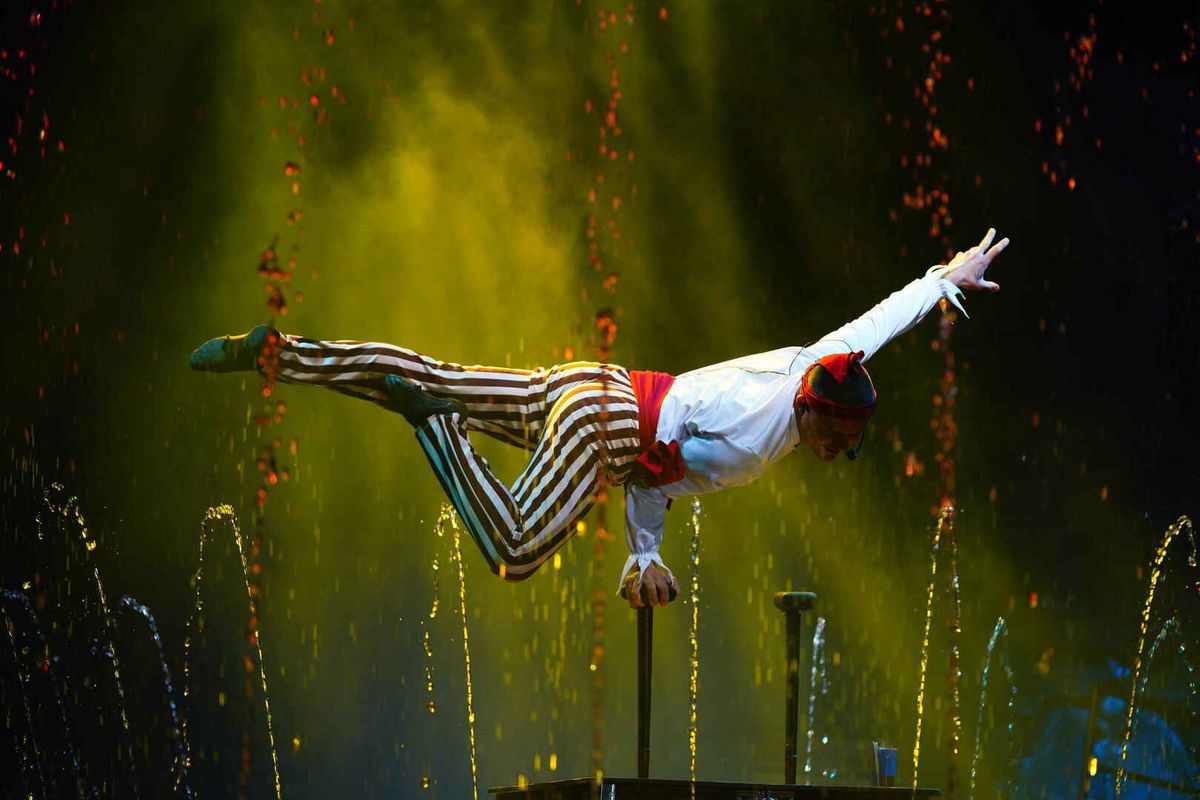 Cirque Italia - Water Circus at Town East Mall