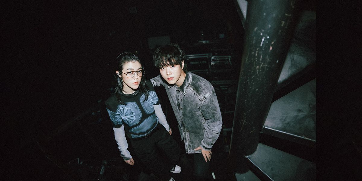 Se so Neon at Metro Chicago
