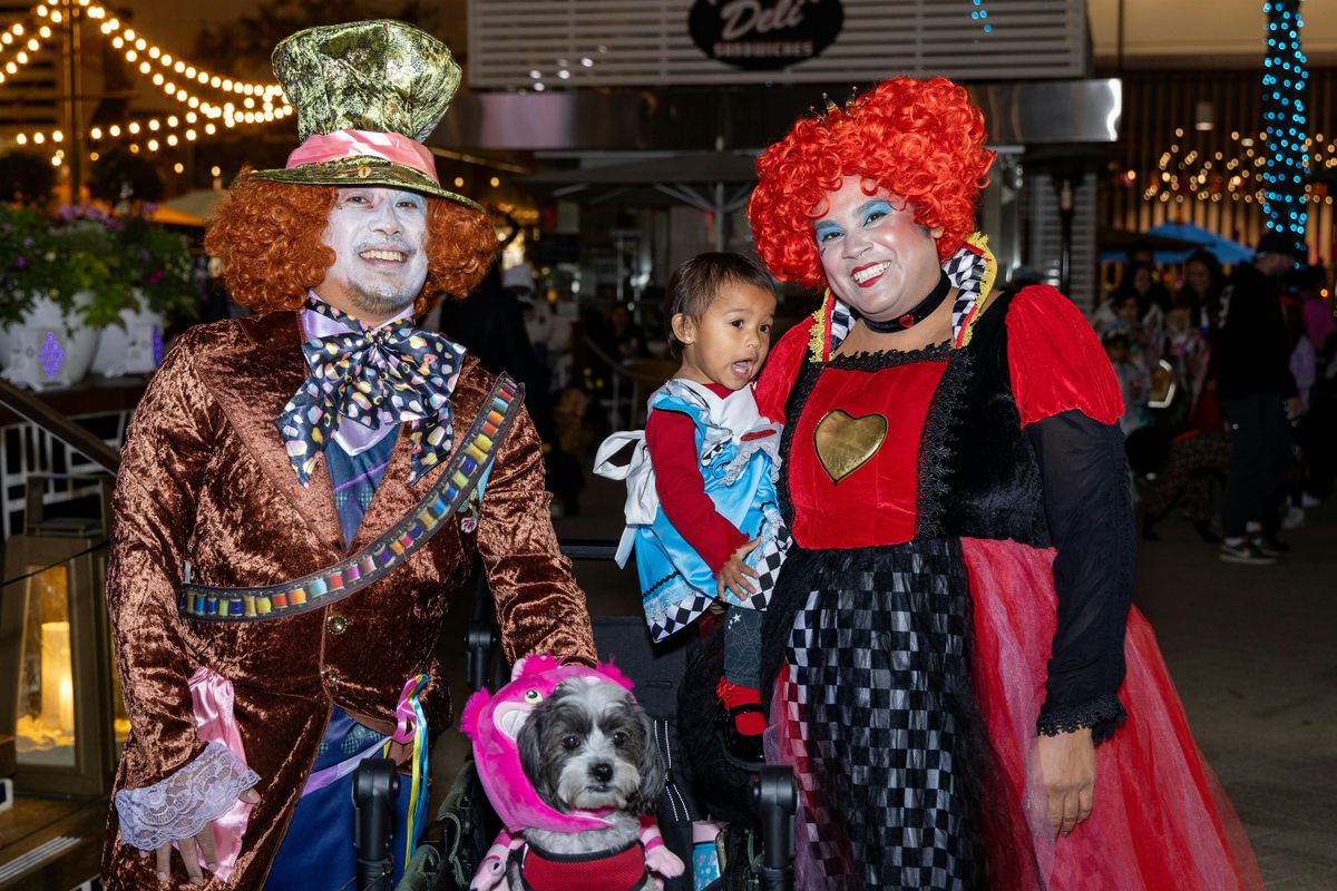 Ghouls Night Out at 2ND & PCH