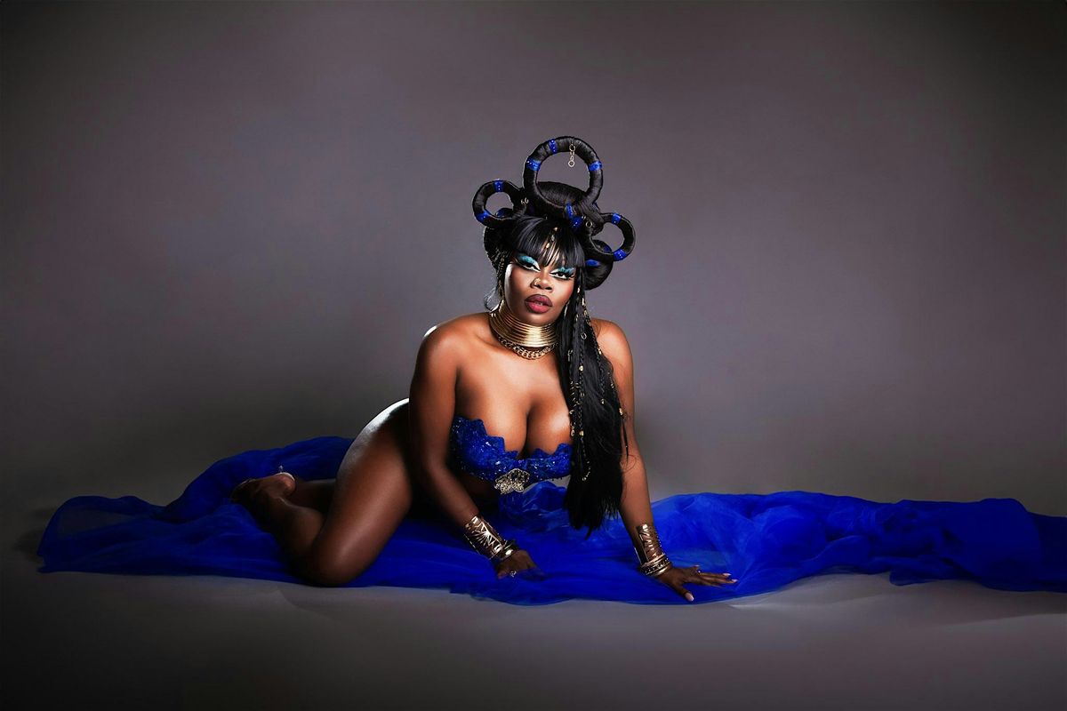 Slow It Down Like a Queen: Sensuality with intention w\/ Foxy Lexxi Brown
