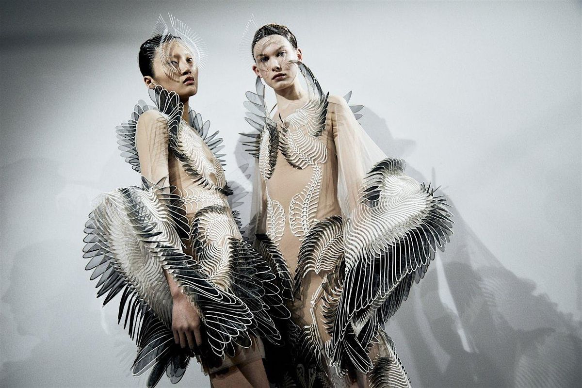 PHOTOGRAPHERS\/VIDEOGRAPHERS NEEDED FOR TECH FASHION SHOW
