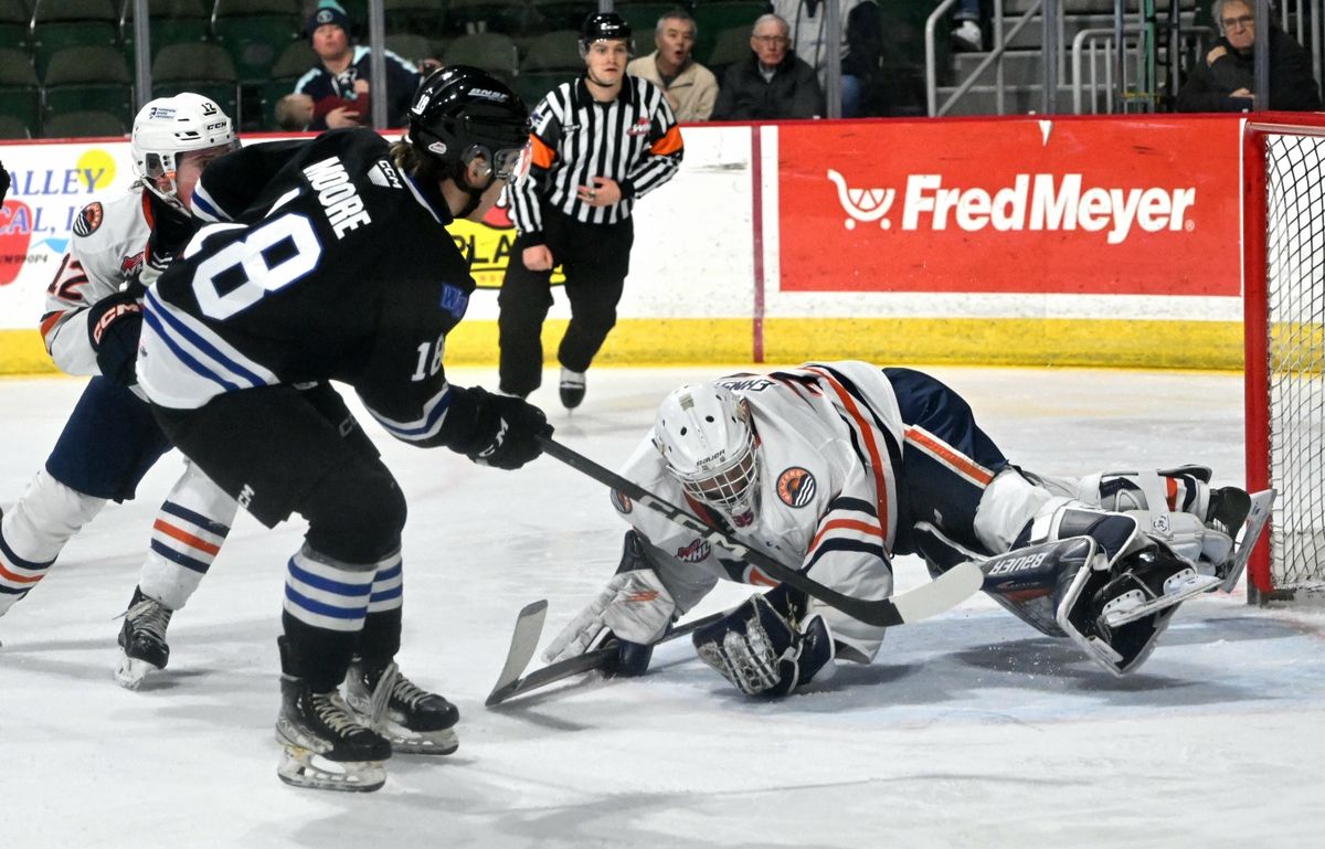 Kamloops Blazers vs. Wenatchee Wild