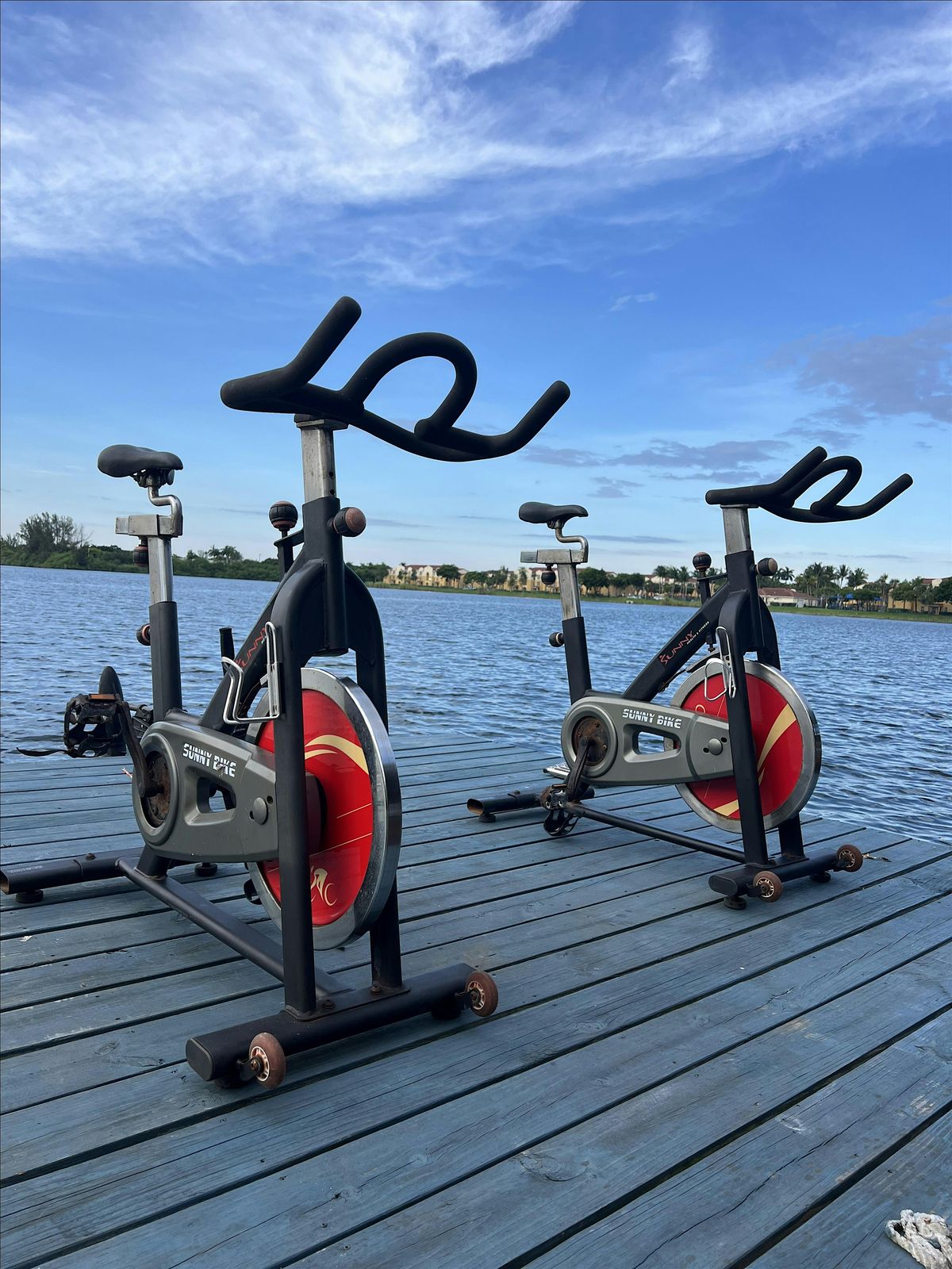 Saturday Morning Lakeside FITNESS ADVENTURE with Chris Simons