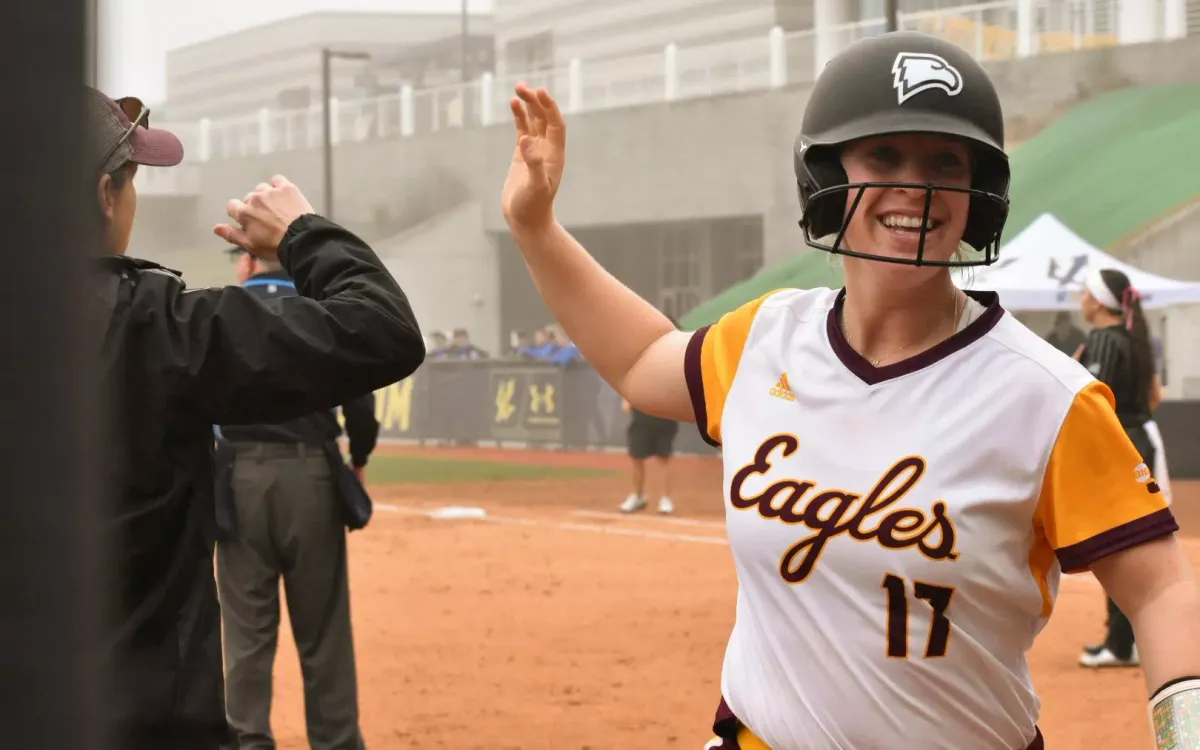 Parking Winthrop Eagles at USC Upstate Spartans Womens Basketball