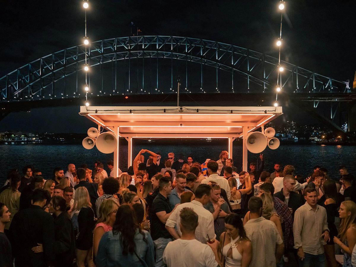 Glass Island - One Hit Agency Takeover - Sat Jan 03 2026