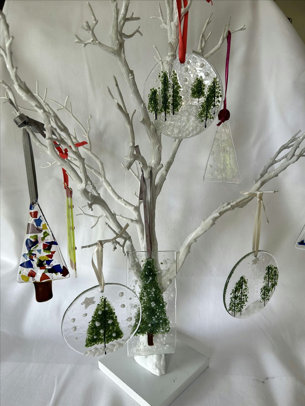 Fused Glass Christmas Tree Decorations Workshop @ Arty Joe's