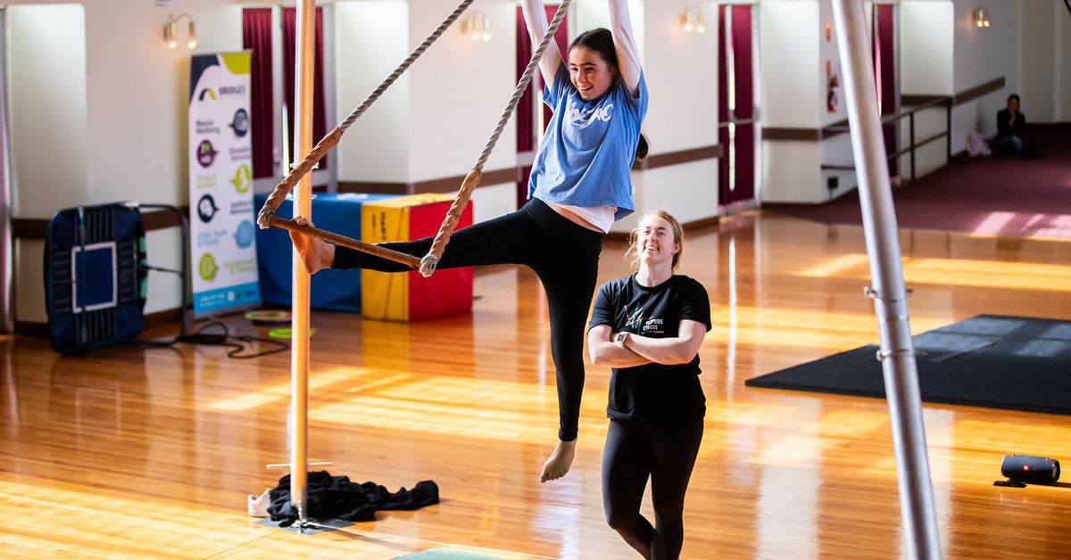 Flipside Circus School Holiday Workshops