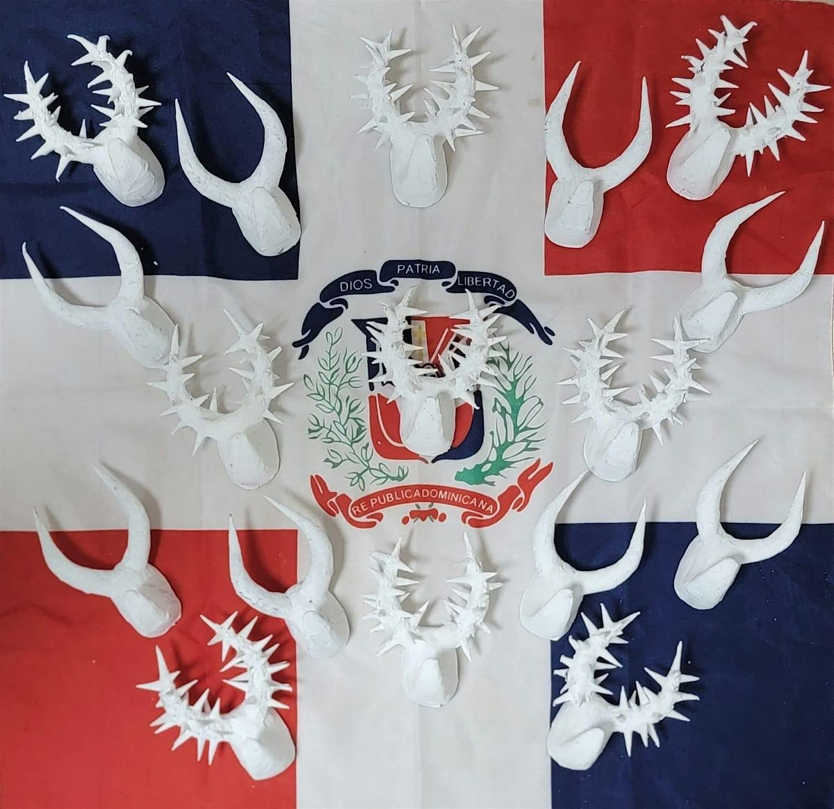 Pinta Tu Lech\u00f3n! A FREE Community Mask-Painting Workshop