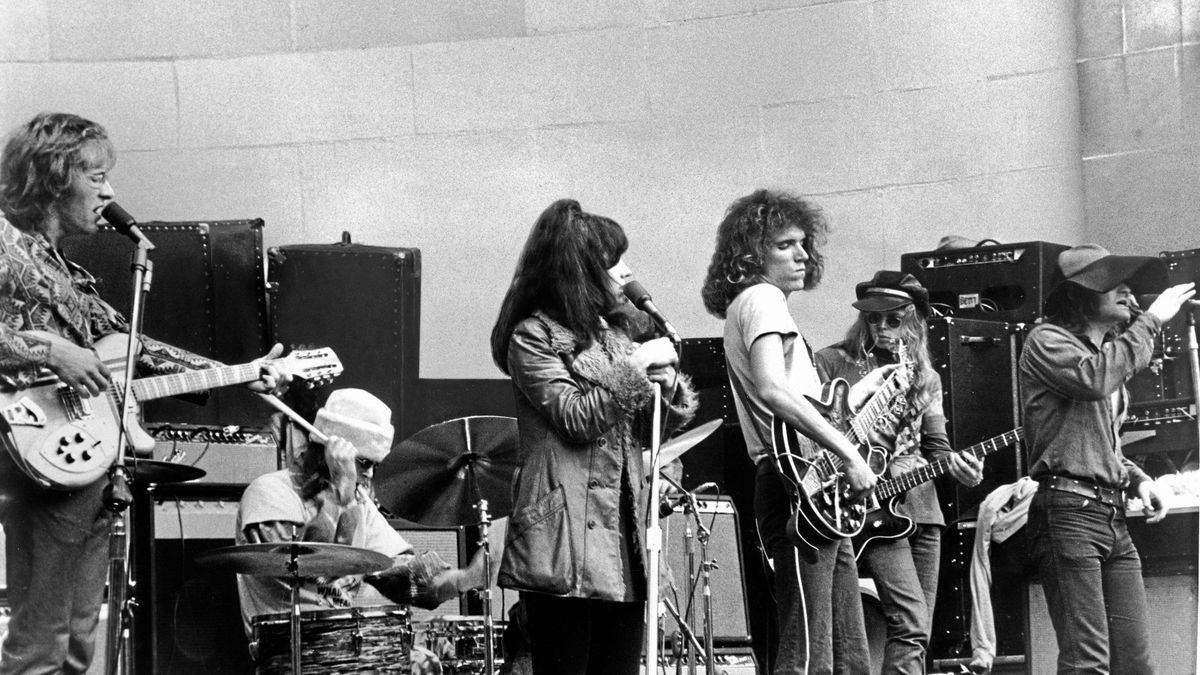 Larry Gatlin & The Gatlin Brothers (Rescheduled from 11\/20)