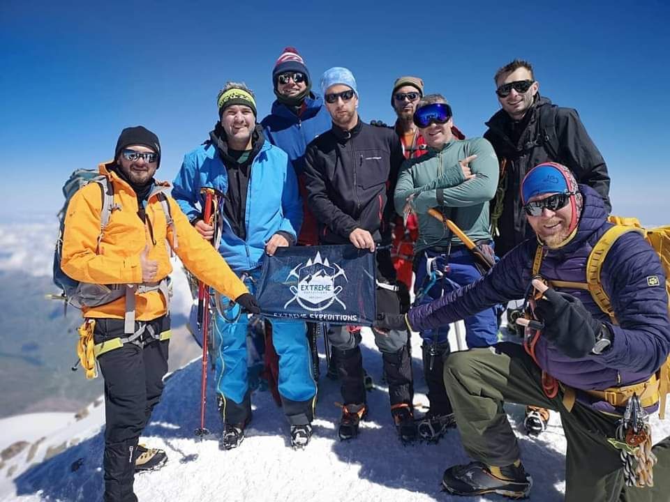 Vino cu noi pe Elbrus 5.642m cel mai inalt munte din Europa