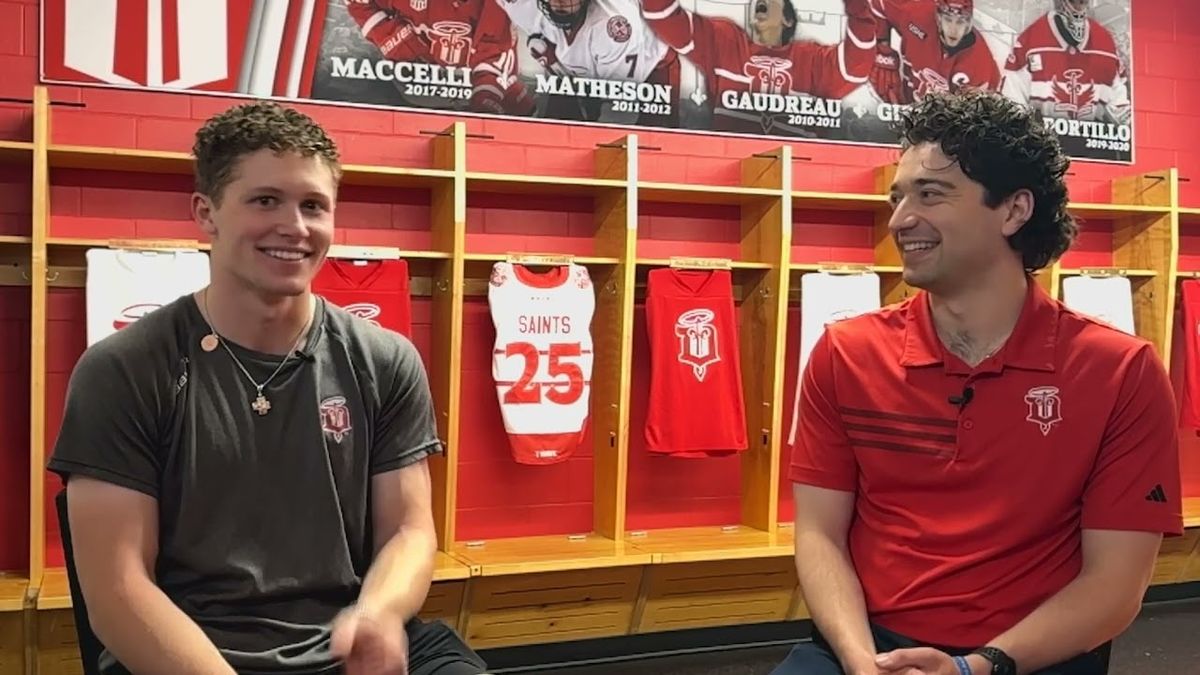 Des Moines Buccaneers at Dubuque Fighting Saints at ImOn Arena