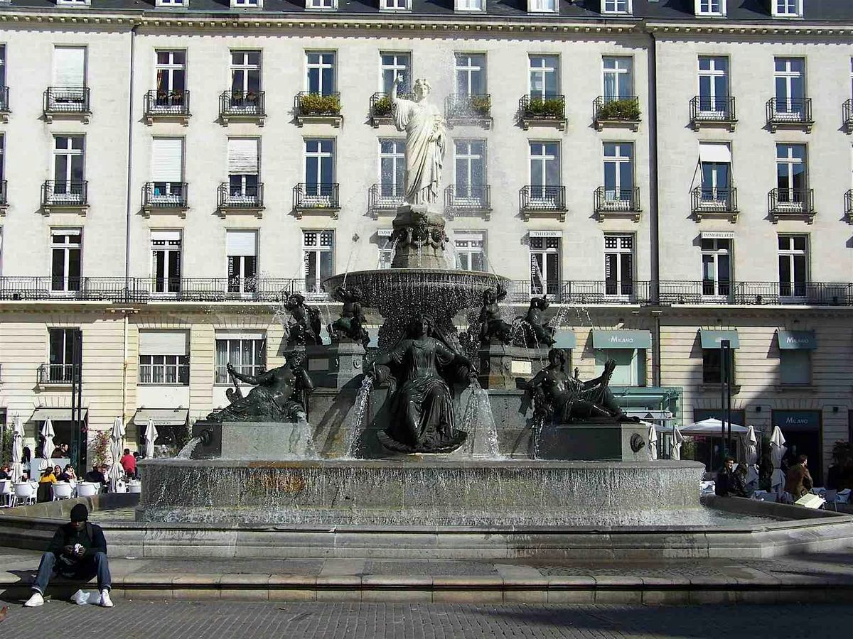 Nantes Audio Tour: Echoes of Markets, Basilicas, and Hidden Squares