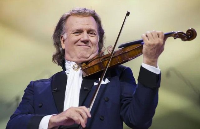 Andre Rieu \u25ba Christmas concert: Gold & silver