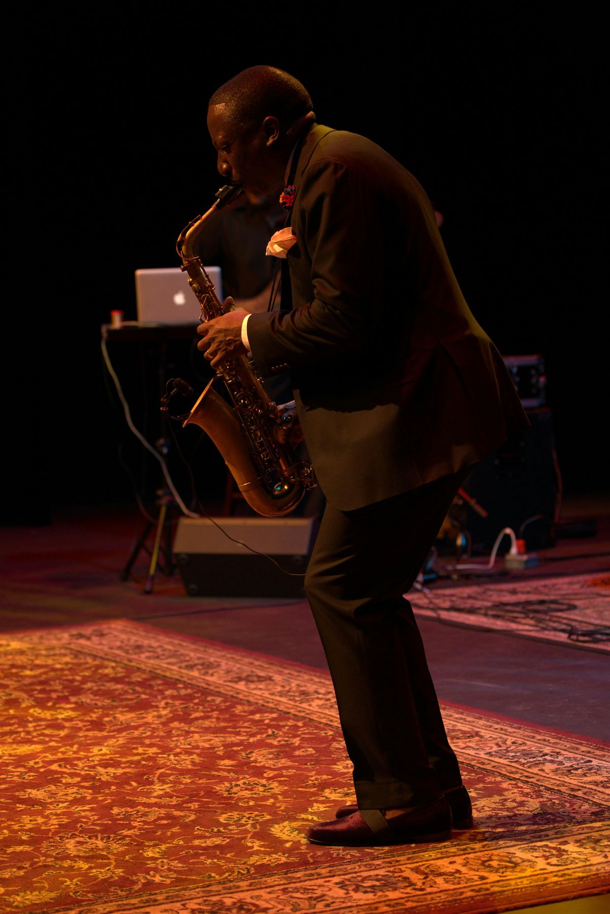 Stephen Richard Presents: Jazz & Cupcakes at the Makenzie Glasshouse