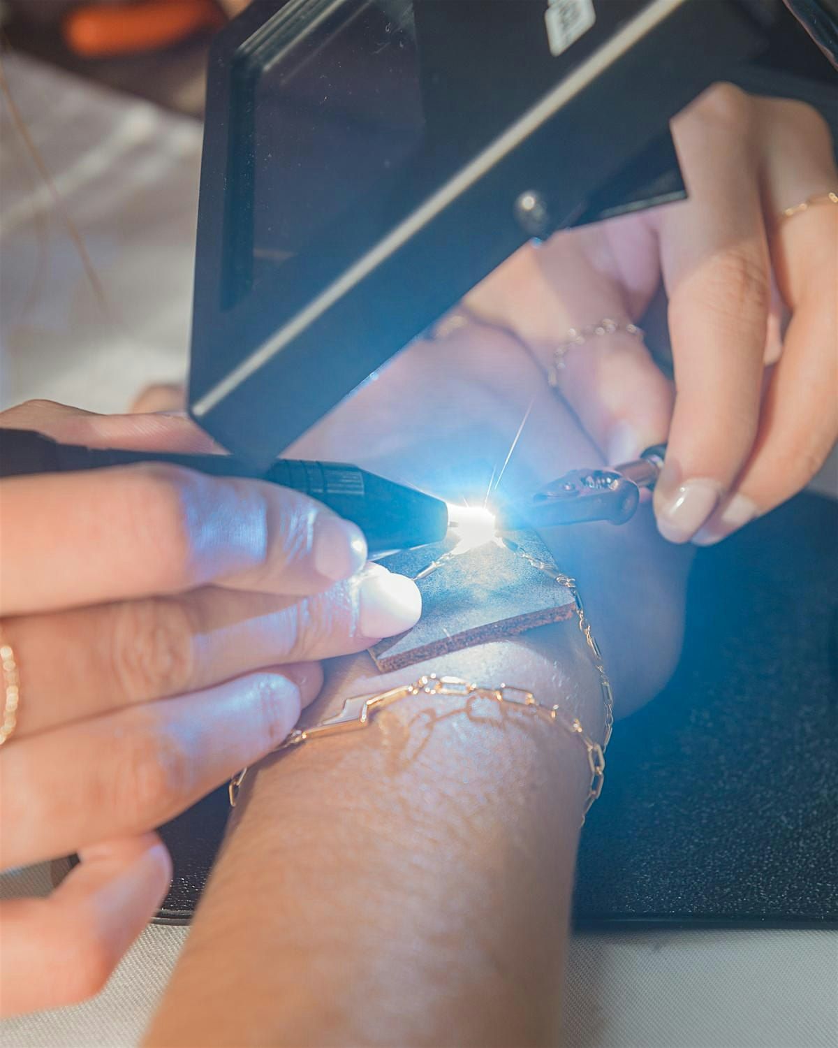 Permanent Jewelry Pop-up