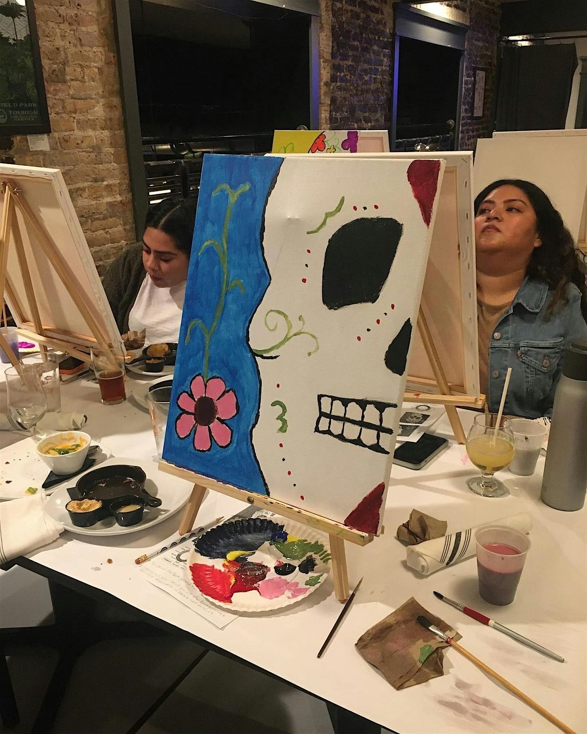 Viva Dia de los Muertos: Sip & Paint