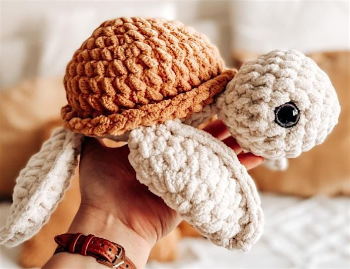 AMIGURUMI! Create a crochet cuddly creature