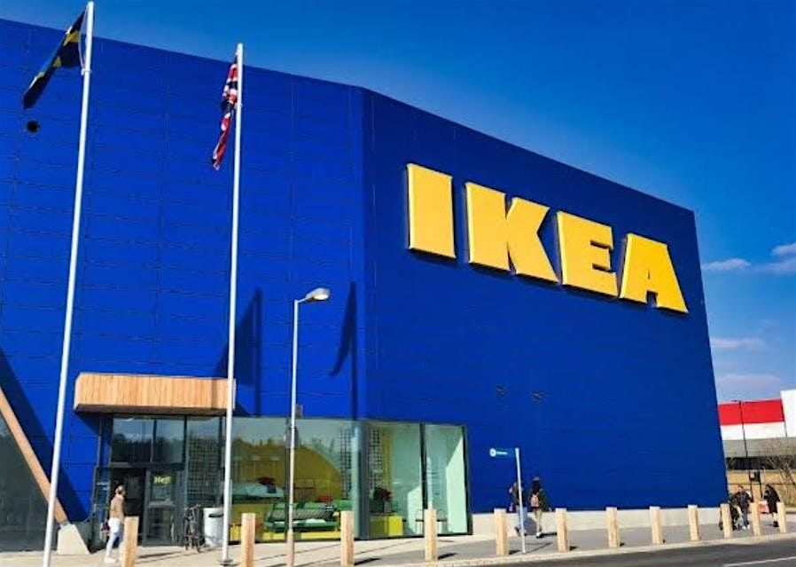 Purple Pearl goes to IKEA