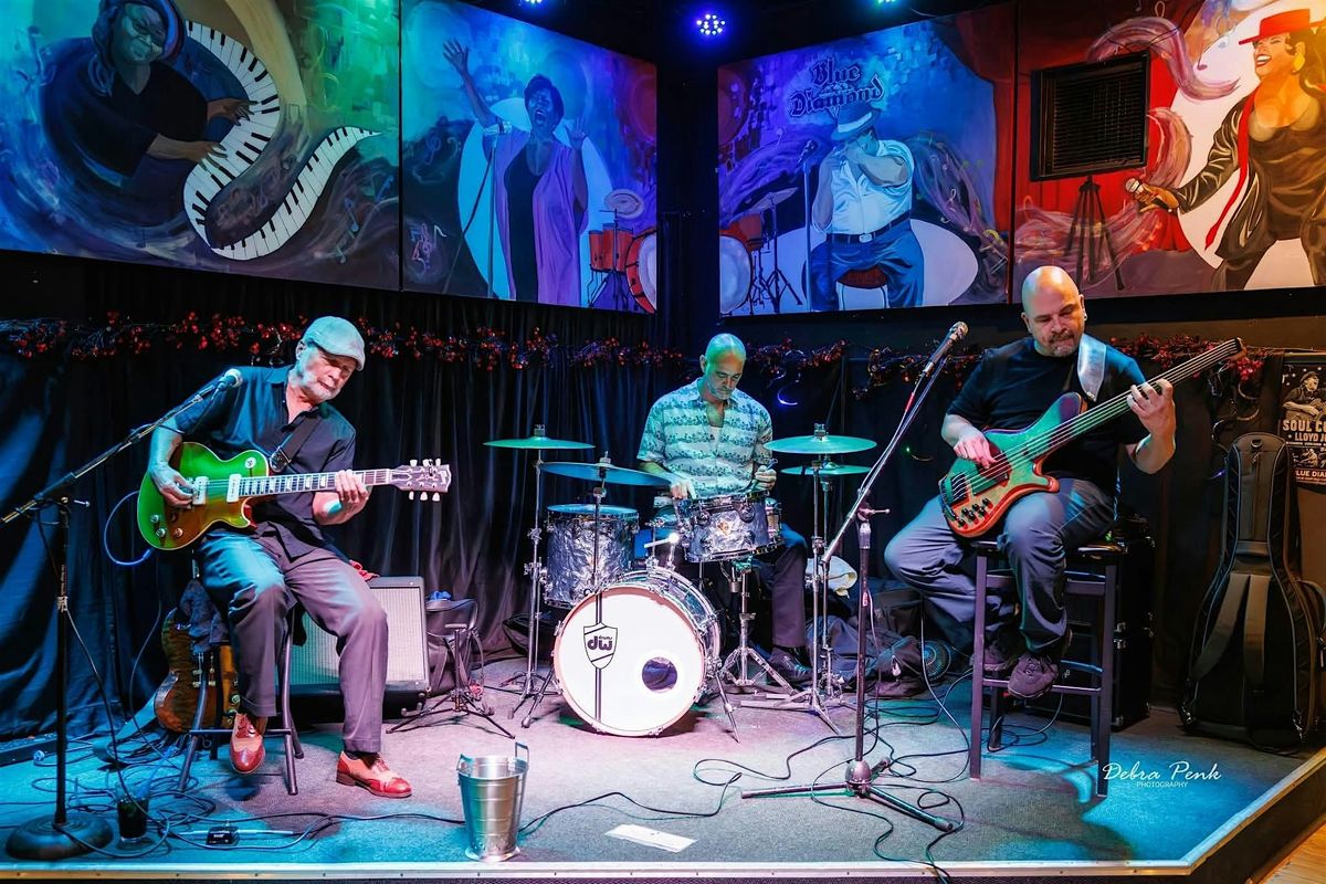 Alan Hager Live at Cougar Crest Lake Oswego