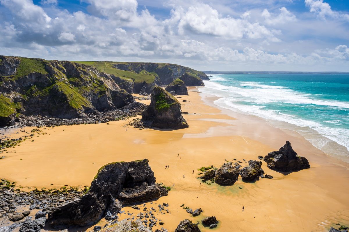 Hiking the Atlantic Coast of North Cornwall & Britain\u2019s Best Beaches