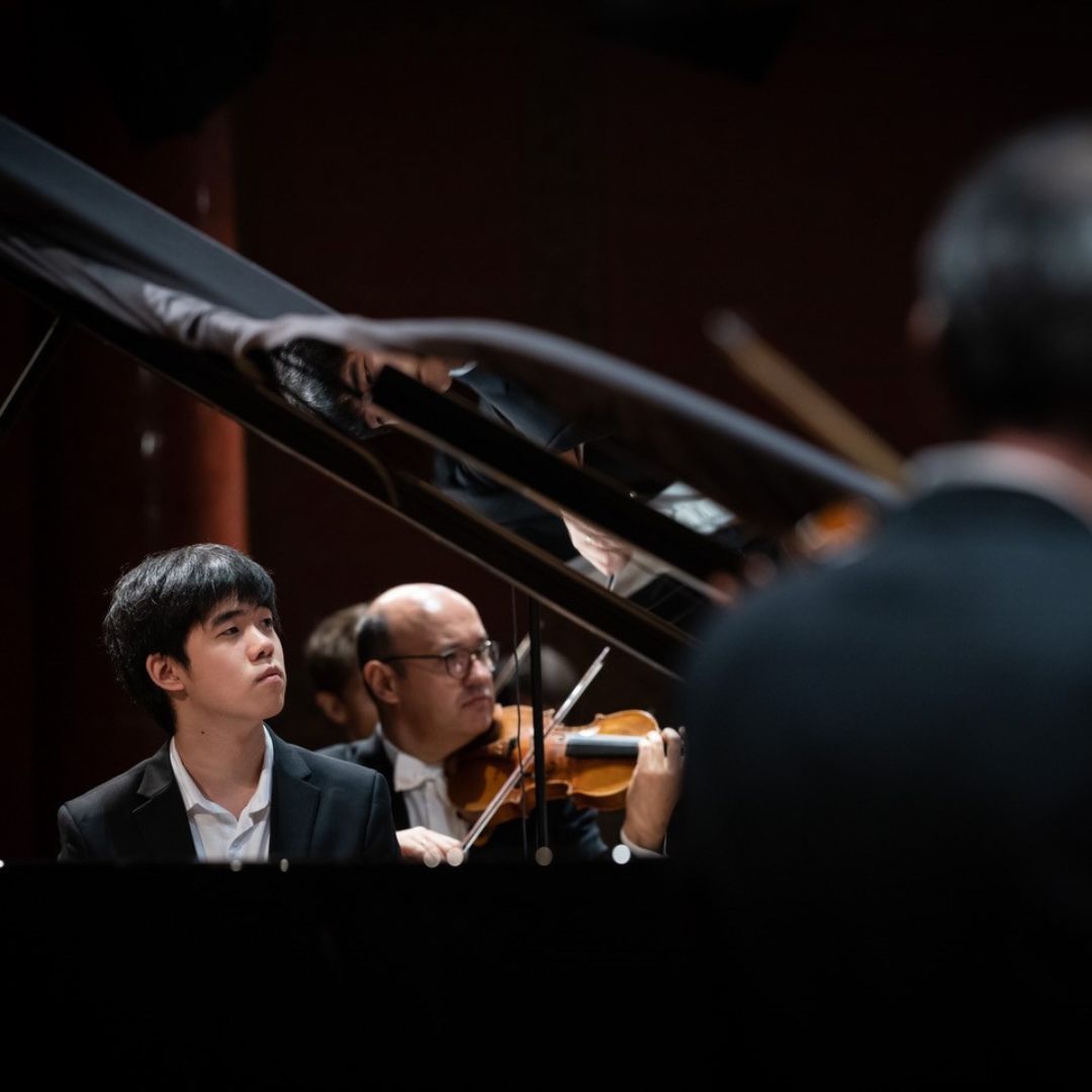 Orchestre Classique de Montreal - Mozarts Cosi at Place Des Arts - Maison Symphonique