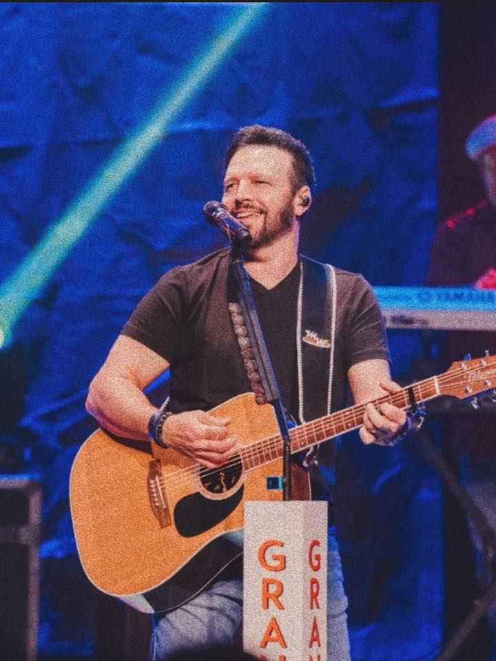 Mark Wills at the 78th Tennessee Strawberry Festival