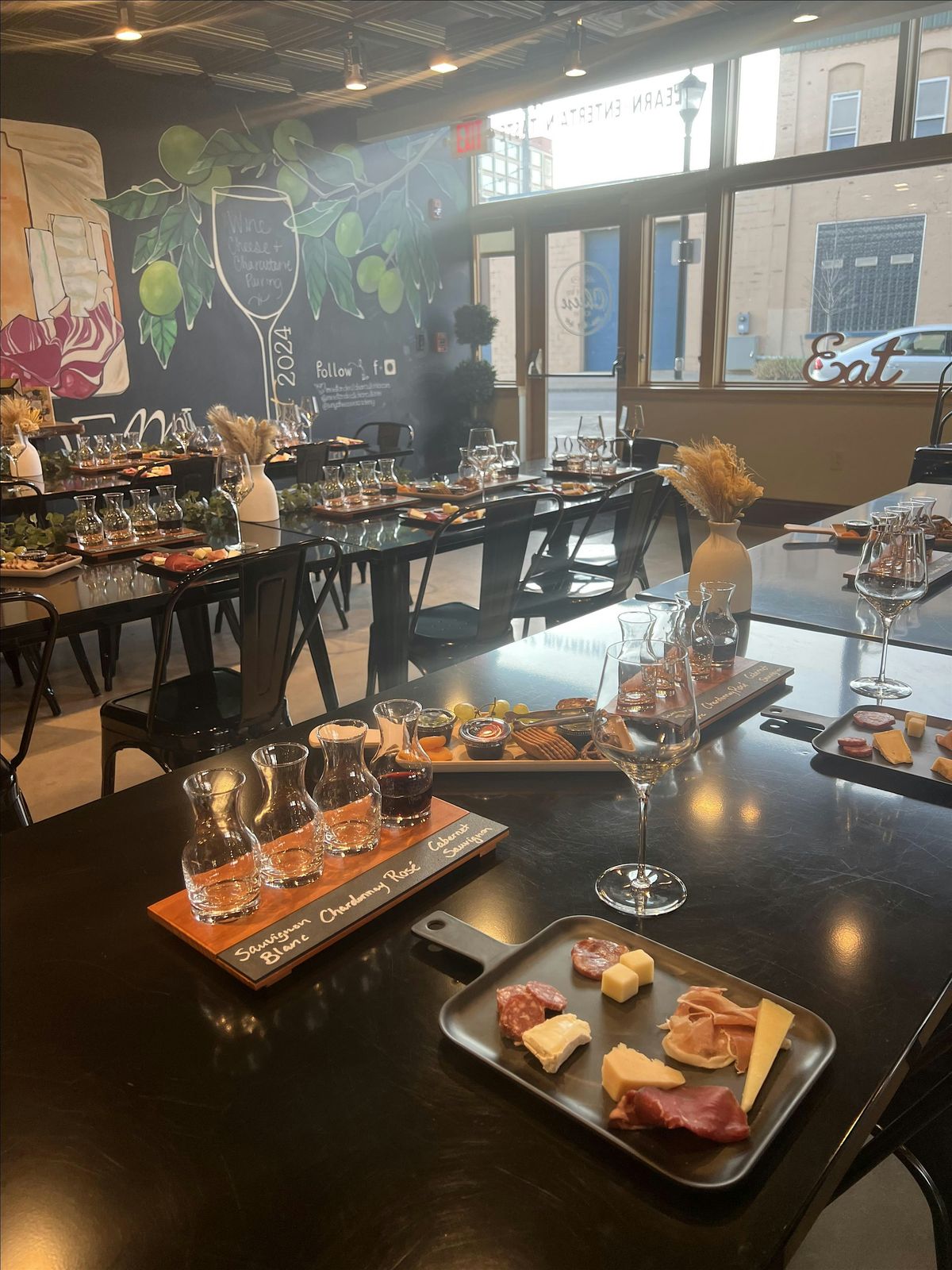 Non-Alcoholic Wine, Cheese and Charcuterie Pairing Class